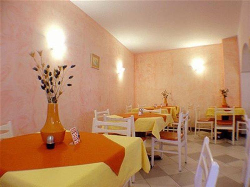 Phaedra Hotel Rhodes City Екстер'єр фото